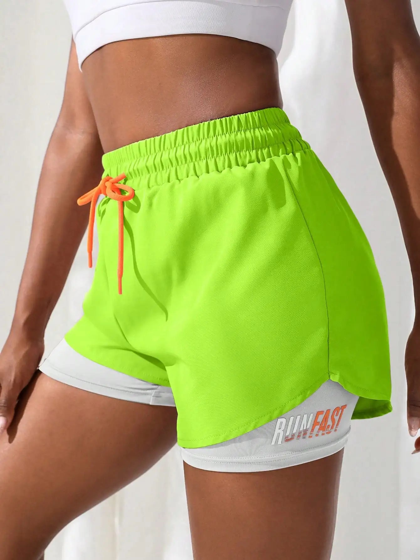 Short Fitness Feminino - Cintura Alta e Design Duplo